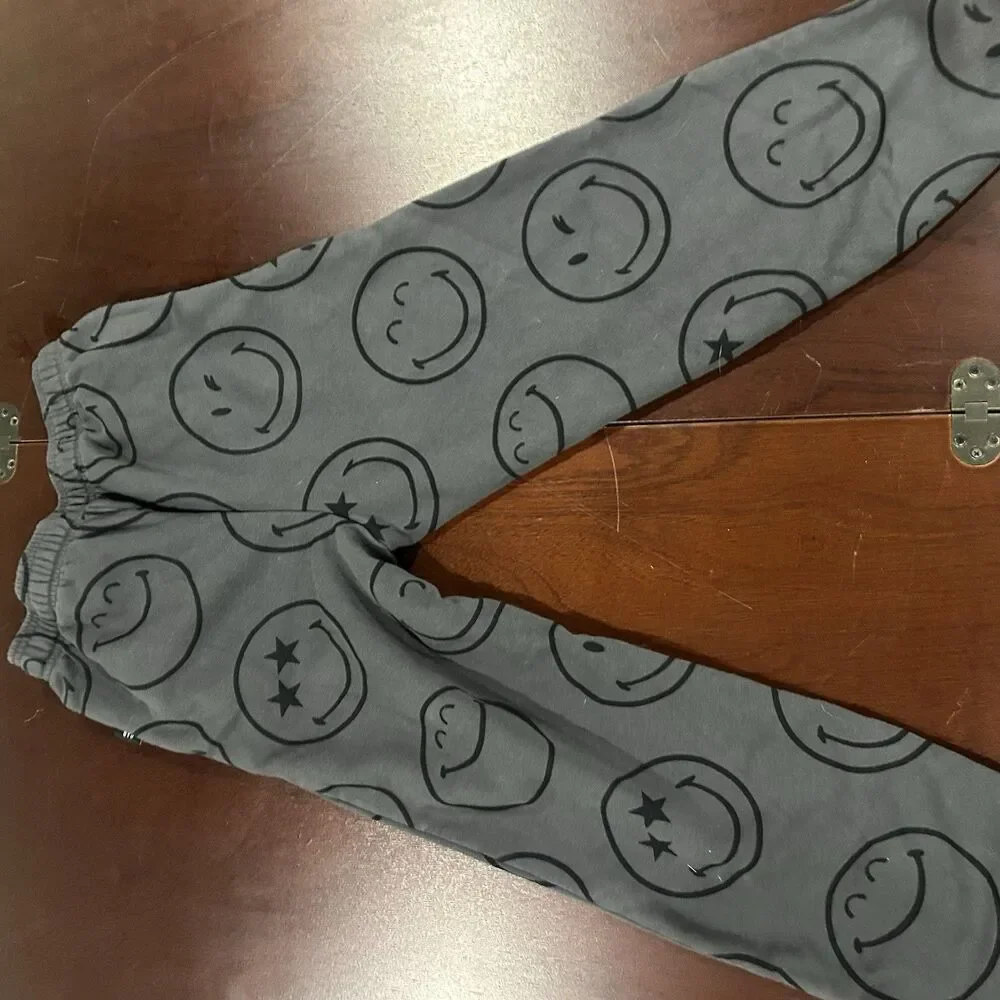 Gap kids Smiley® Icon Gray Hoodie And Joggers Set Shirt Size Large Pants XL